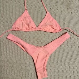 Beach Bunny triangle top with matching tango bottoms
